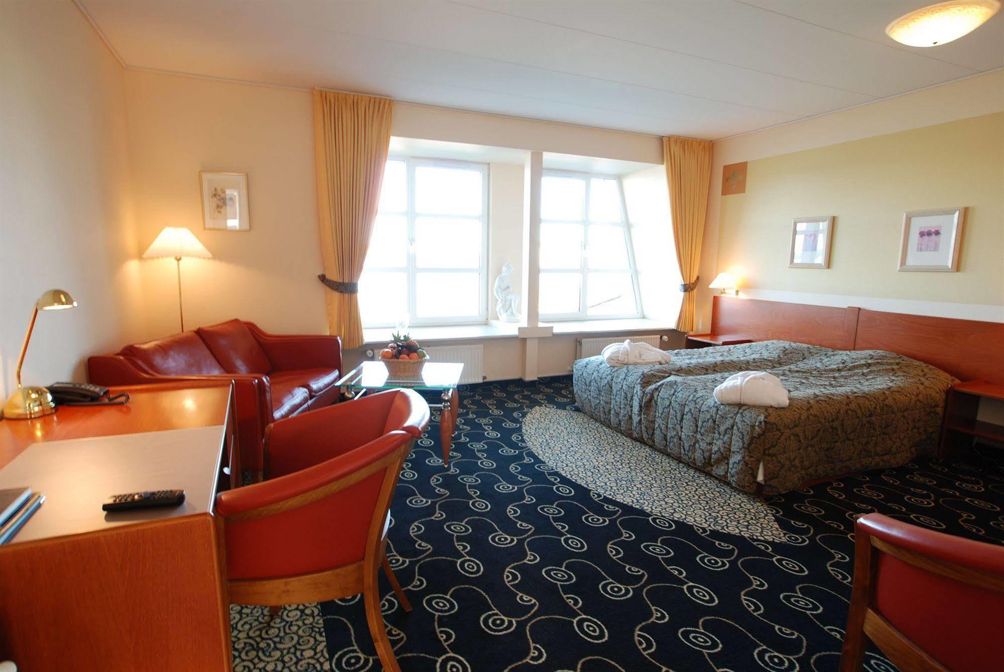 Hotel Pinenhus Glyngore Ngoại thất bức ảnh